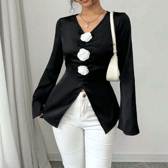 Black Elegant Women's Flowered V-Neck Flare Sleeve Waisted Long Sleeve Blouse - Picture 5 of 6